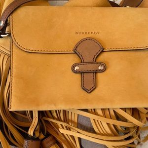 Burberry pouch for Jamie